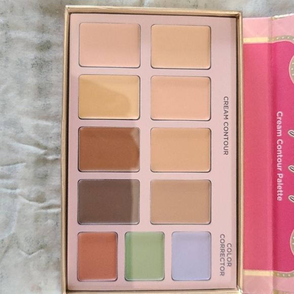 Cream contour corrector palette - Picture 4 of 6